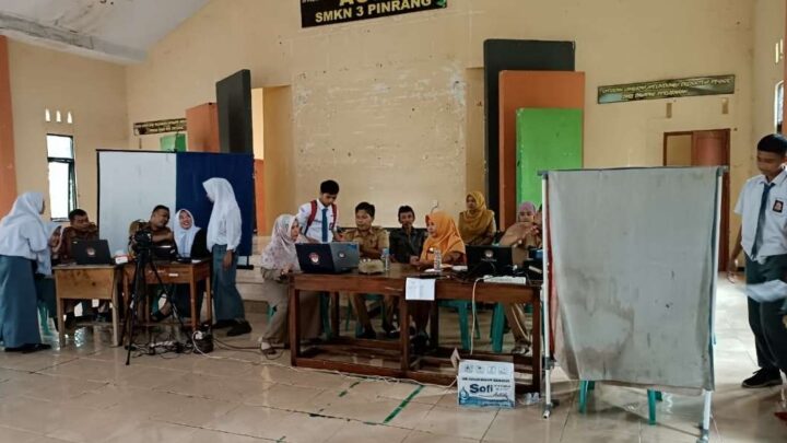 Jelang Pemilu, Identitas Kependudukan Pemilih Pemula di Pinrang Mulai Dilengkapi Pinrang