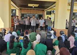 Polisi Ajak Mahasiswa Awasi Distribusi BBM Bersubsidi di Pinrang pinrang
