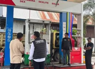 Polres Pinrang Laksanakan Monitoring Antrean Kendaraan di SPBU, Ini Temuannya Polres Pinrang